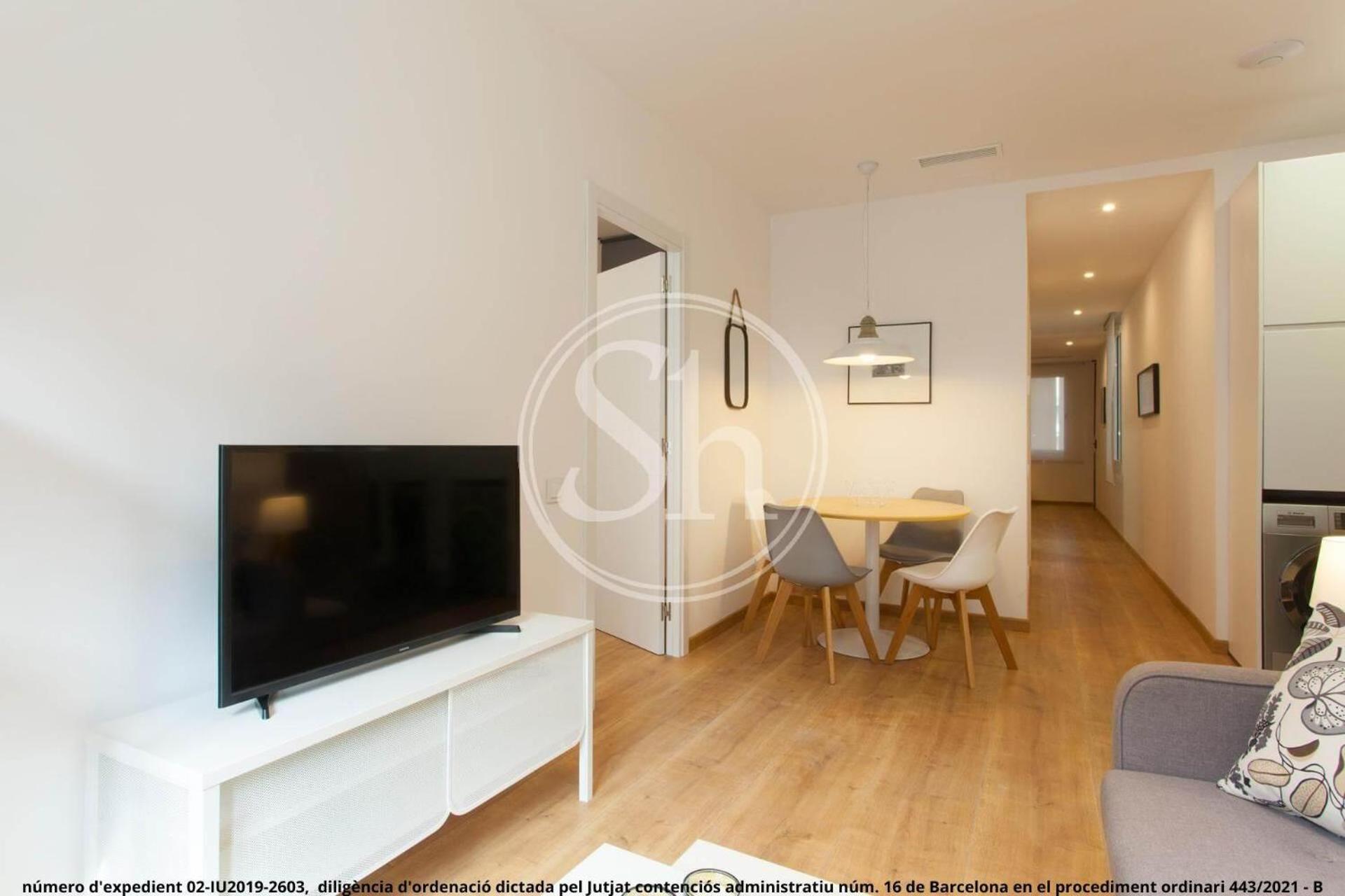 Apartamento Moderno En Urgell Barcellona